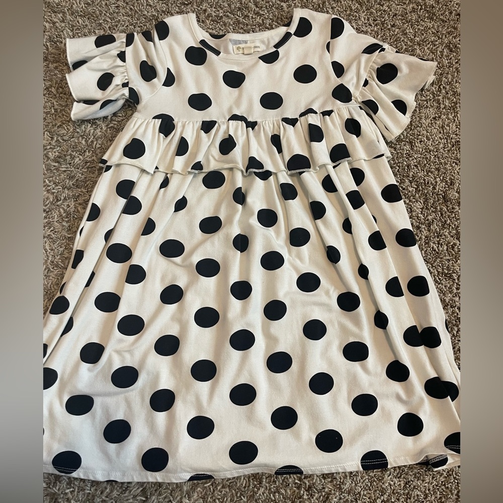 Tucker and Tate girls size 7 polka dot dress (runs bigger IMO)